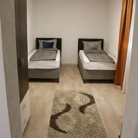Right Place 아파트 비소코